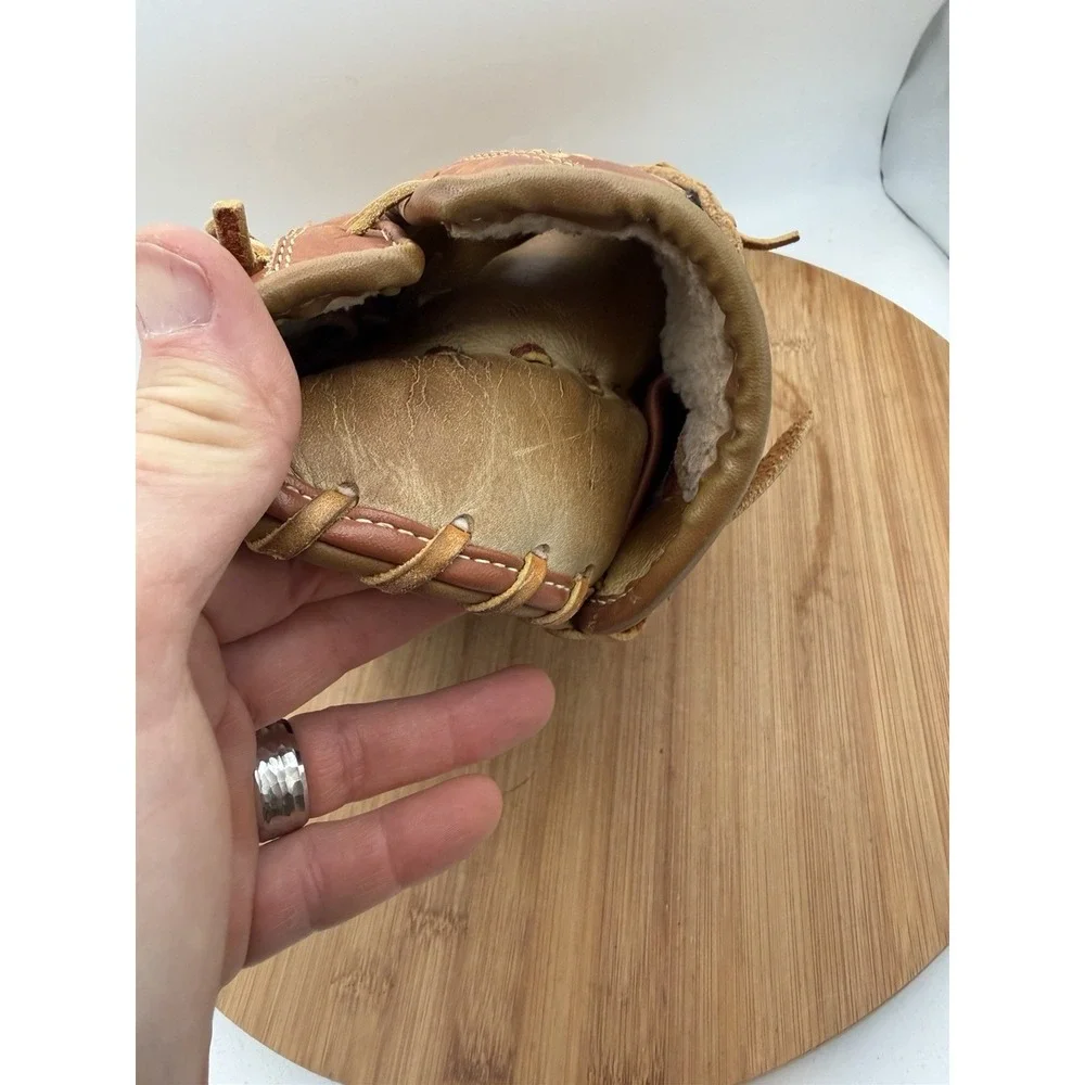 Vintage Wilson Streamlined Fingers Professional Model Snap‎ Action Catchers Mitt